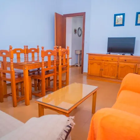 Apartment Moderno Con Garaje Balcones Y Aire Solo Familias Y Parejas