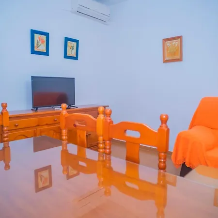 Apartment Moderno Con Garaje Balcones Y Aire Solo Familias Y Parejas Conil De La Frontera